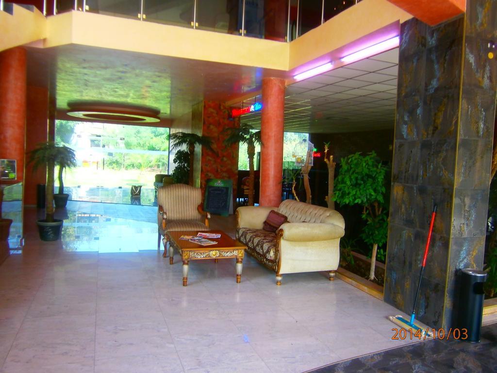 Hotel Cabana SPA&Relax Bar Plovdiv Bagian luar foto