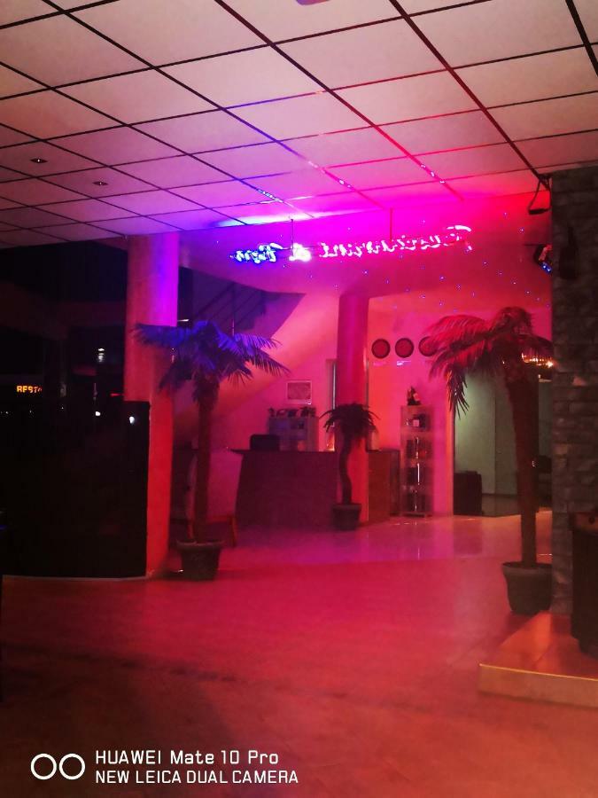 Hotel Cabana SPA&Relax Bar Plovdiv Bagian luar foto